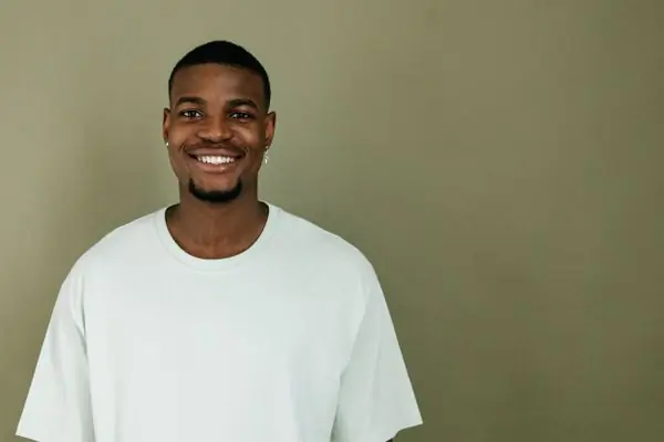 A patient of the centre photographed in a studio