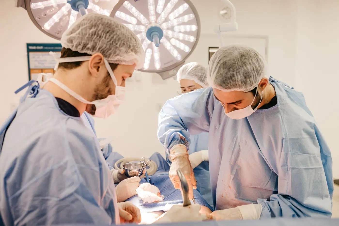 The surgical team under the theatre lights at Zenith